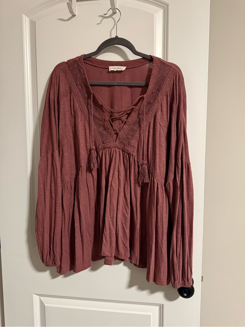 Lucky Brand Lace Up Trim Peasant Top size XL